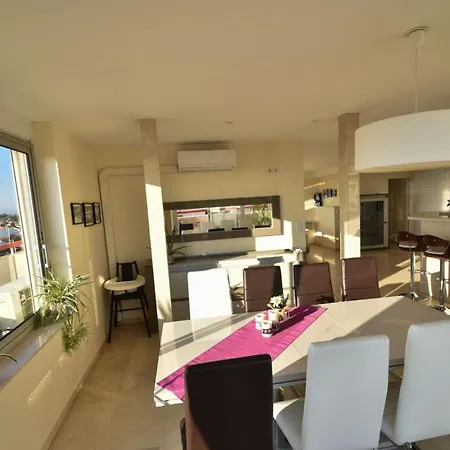Apartment De Standing Penthouse 137m2 - Terrasse Panoramique 66 M2
